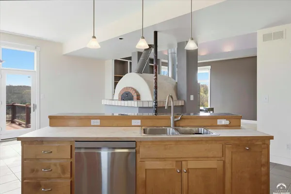 $679,000 | 1935 East 850 Road, Lecompton, KS 66050