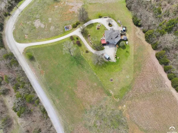$679,000 | 1935 East 850 Road, Lecompton, KS 66050