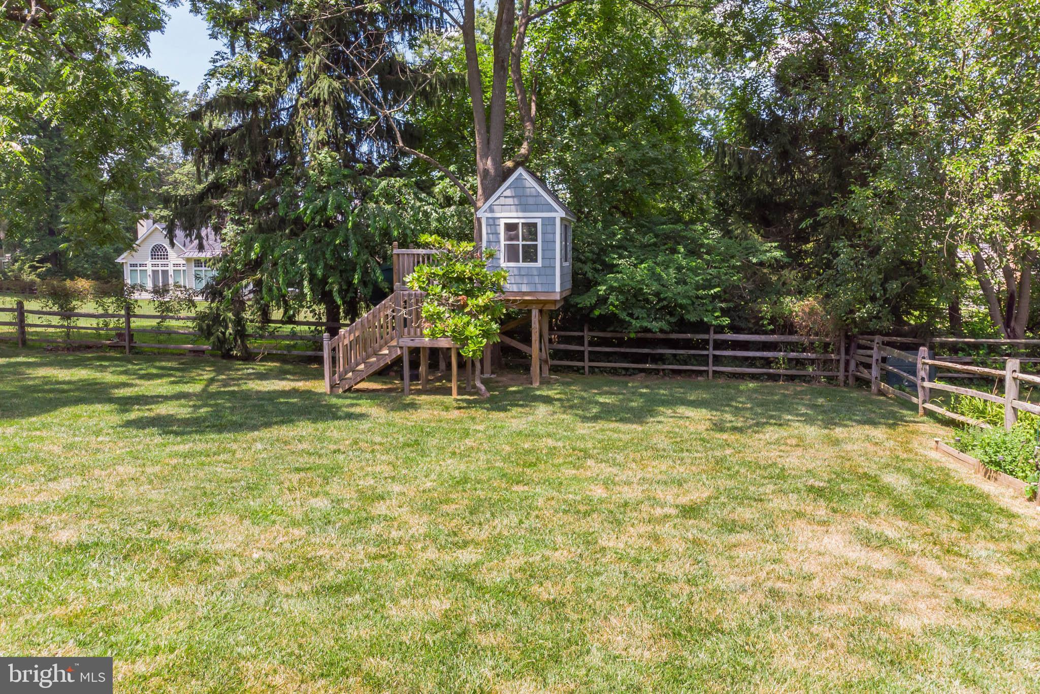 2058 Fox Creek Road Berwyn, PA 19312 - Photo 40 of 51 Gallery Image 40