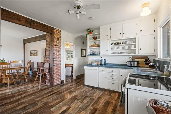 $629,000 | 19454 Idaho Road, Worley, ID 83876