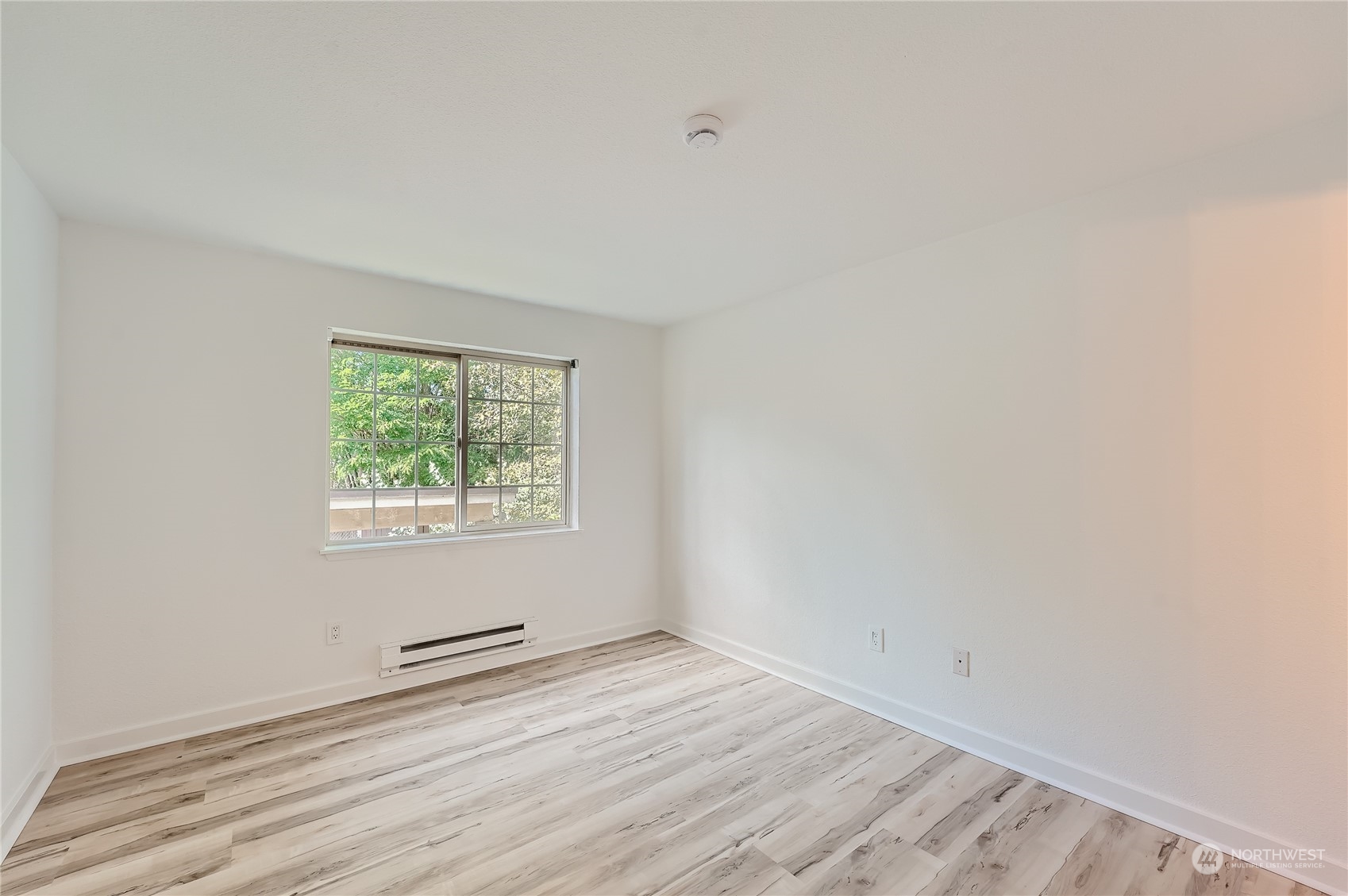 9806 28th Avenue Southwest, Unit A201 Seattle, WA 98126 - Photo 6 of 12