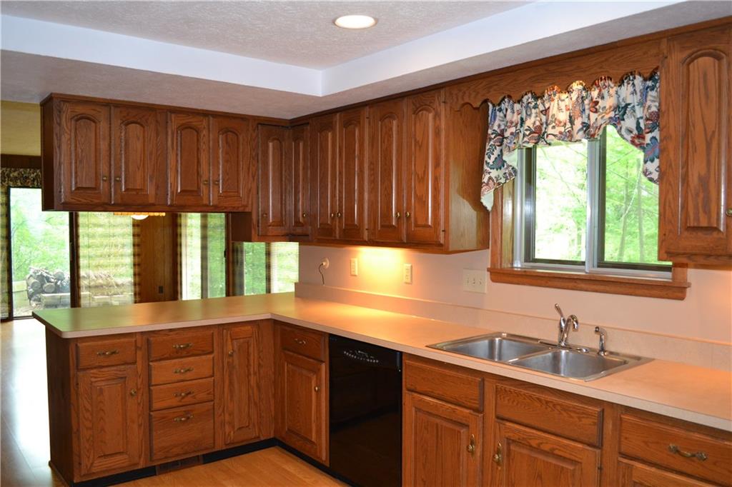 6269 Harbridge Road Indianapolis, IN 46220 - Photo 8 of 24
