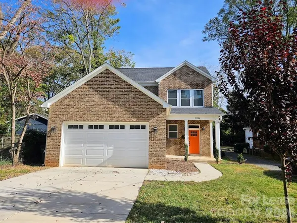 $2,400 | 1016 Condon Street, Charlotte, NC 28216