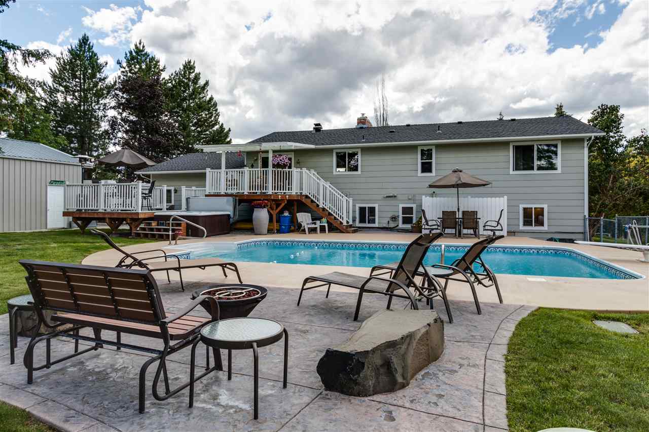 6715 South Meadows Road Spokane, WA 99223 - Photo 1 of 19