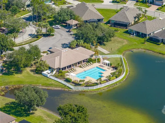 $479,900 | 8152 Lake James Drive, Lakeland, FL 33810