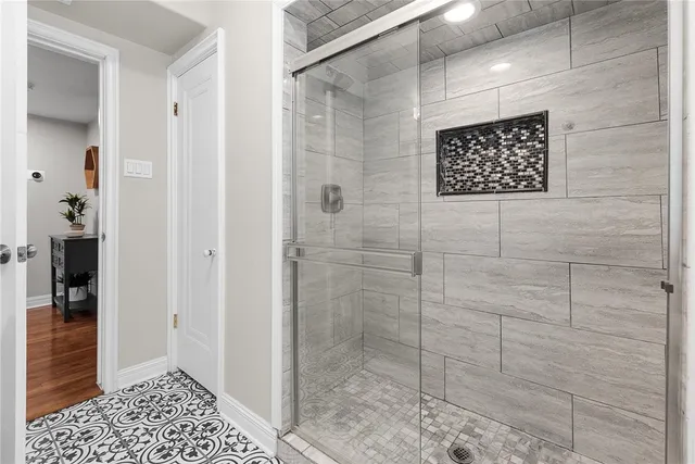 $4,400 | 409 Del Mar Boulevard, Corpus Christi, TX 78404