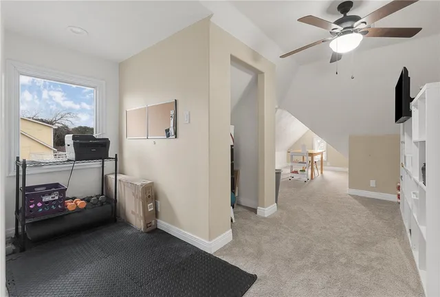 $4,400 | 409 Del Mar Boulevard, Corpus Christi, TX 78404