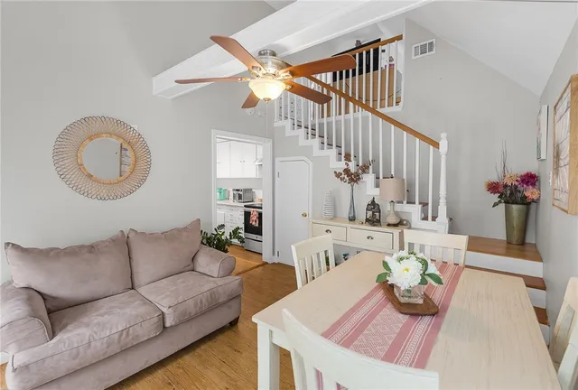 $4,400 | 409 Del Mar Boulevard, Corpus Christi, TX 78404