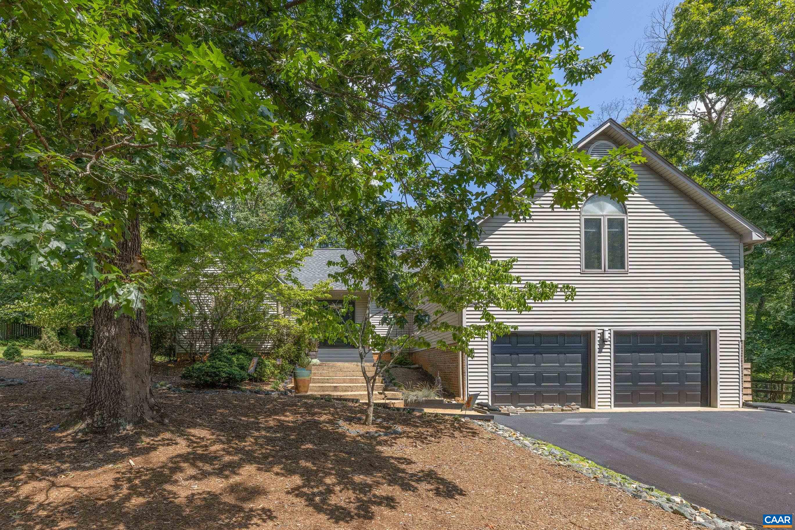 22 Brougham Road Palmyra, VA 22963 - Photo 2 of 49