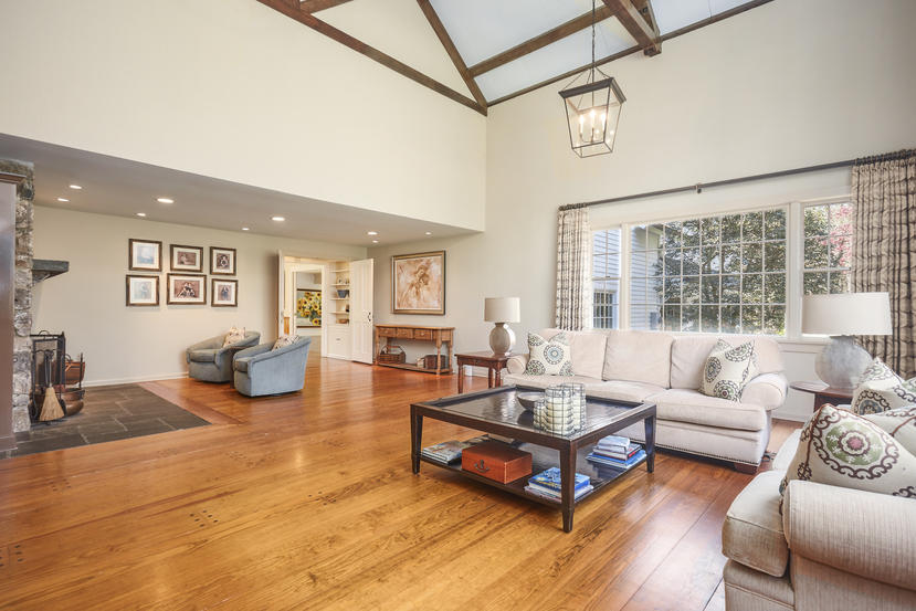 767 Hollow Tree Ridge Road Darien, CT 06820 - Photo 2 of 35 009-photo-no-caption-9140692