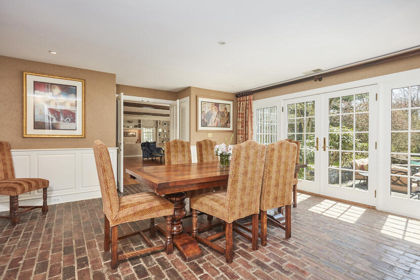 767 Hollow Tree Ridge Road Darien, CT 06820 - Photo 11 of 35 019-photo-no-caption-9140707