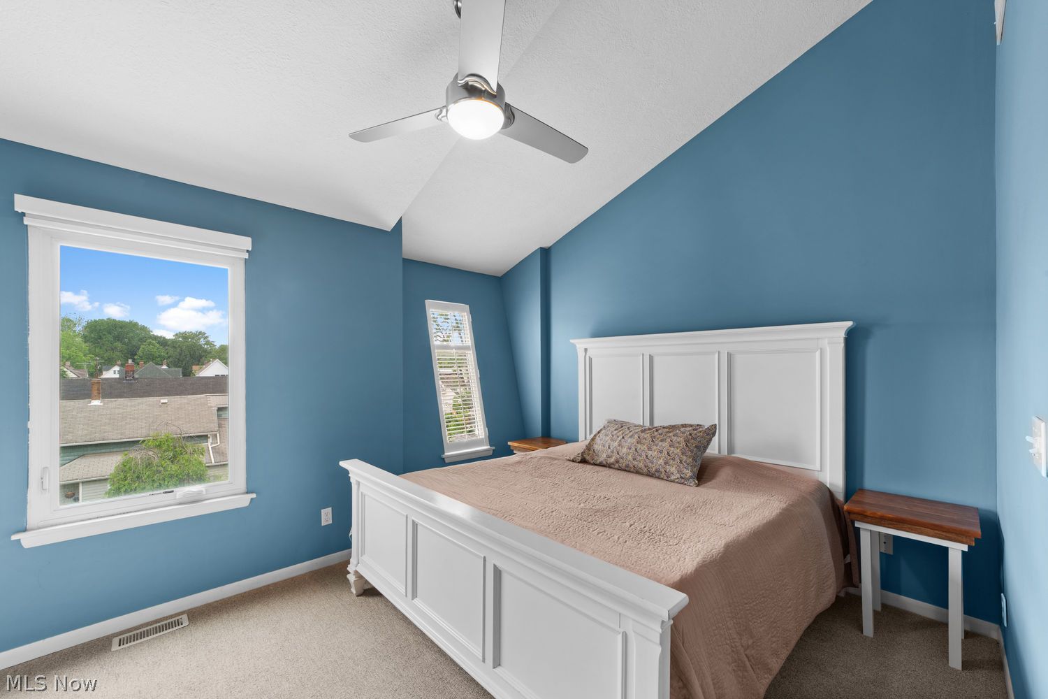 2575 West 9th Street Cleveland, OH 44113 - Photo 20 of 32