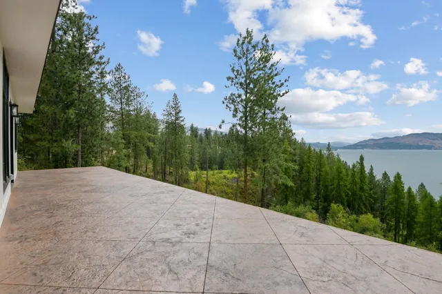 $795,000 | 1139 West Pine Bluff Road, Kettle Falls, WA 99141