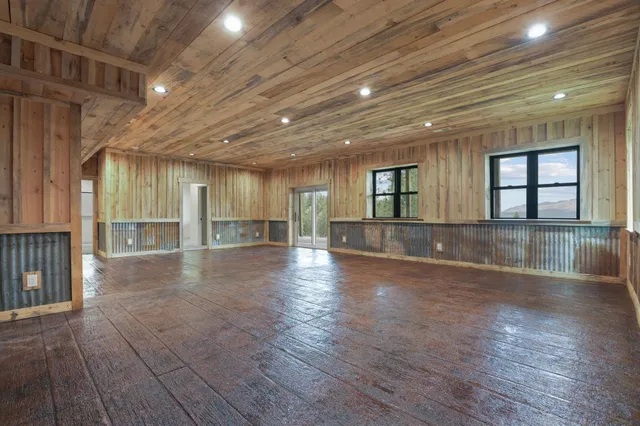 $795,000 | 1139 West Pine Bluff Road, Kettle Falls, WA 99141