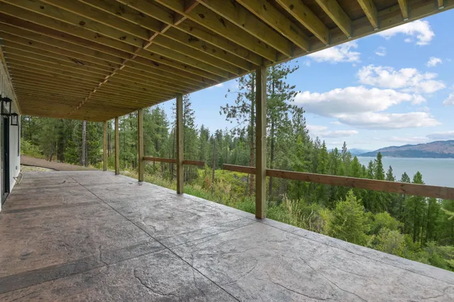 $795,000 | 1139 West Pine Bluff Road, Kettle Falls, WA 99141