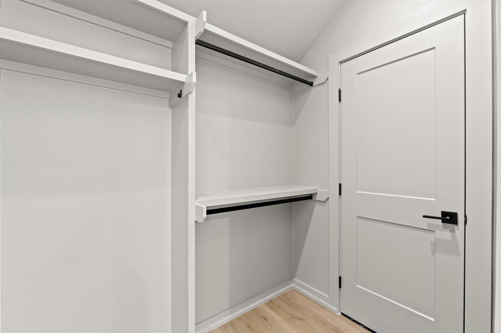 1736 Bunche Road, Unit B1 Austin, TX 78721 - Photo 22 of 28