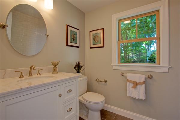 6 Gerring Road Gloucester, MA 01930 - Photo 17 of 22 a bathroom with a toilet sink and mirror
