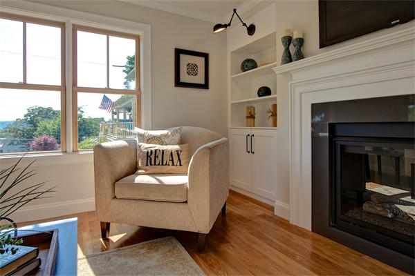 6 Gerring Road Gloucester, MA 01930 - Photo 7 of 22 a living room with furniture and a fireplace
