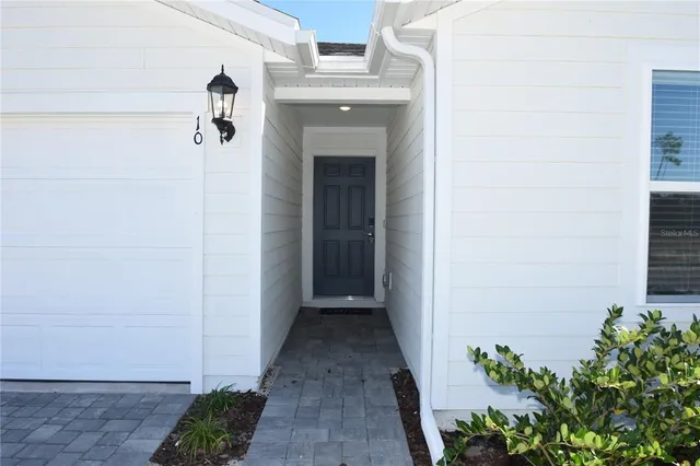 $2,500 | 10 Oconee Drive, Palm Coast, FL 32137