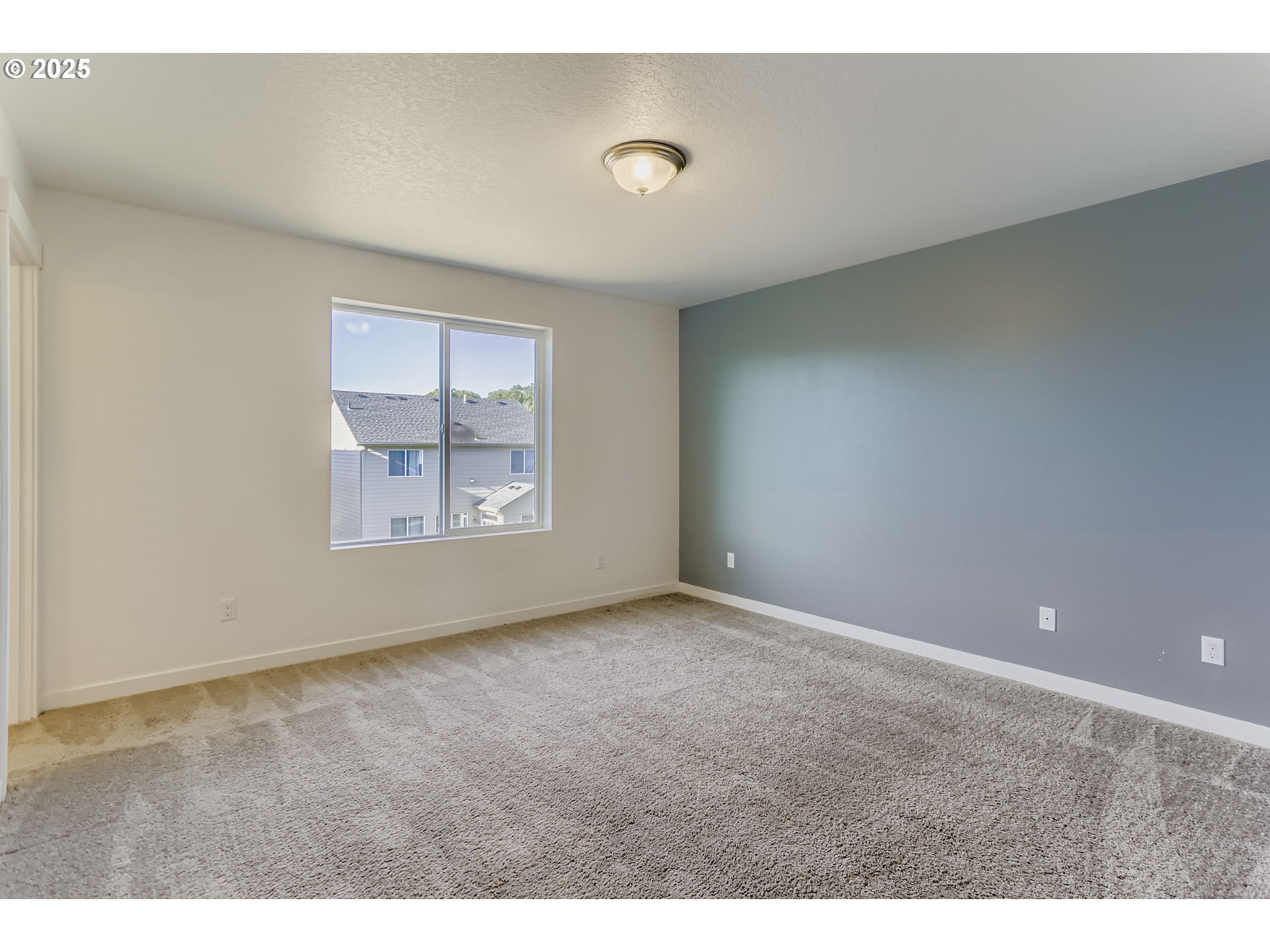 2935 South Ginger Street Cornelius, OR 97113 - Photo 15 of 28