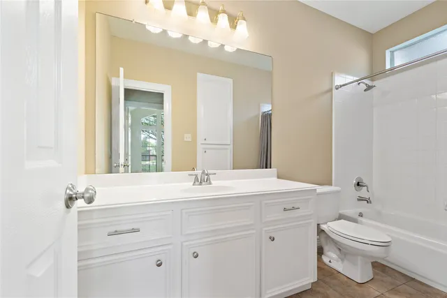 $1,995 | 6627 Queensclub Drive, Houston, TX 77069