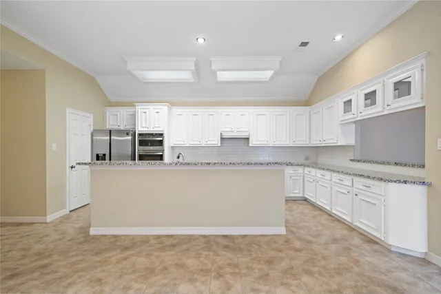 $1,995 | 6627 Queensclub Drive, Houston, TX 77069