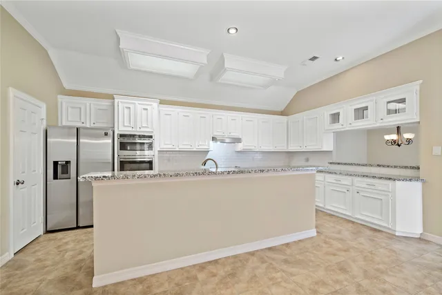 $1,995 | 6627 Queensclub Drive, Houston, TX 77069