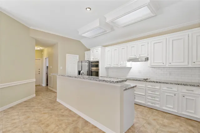 $1,995 | 6627 Queensclub Drive, Houston, TX 77069