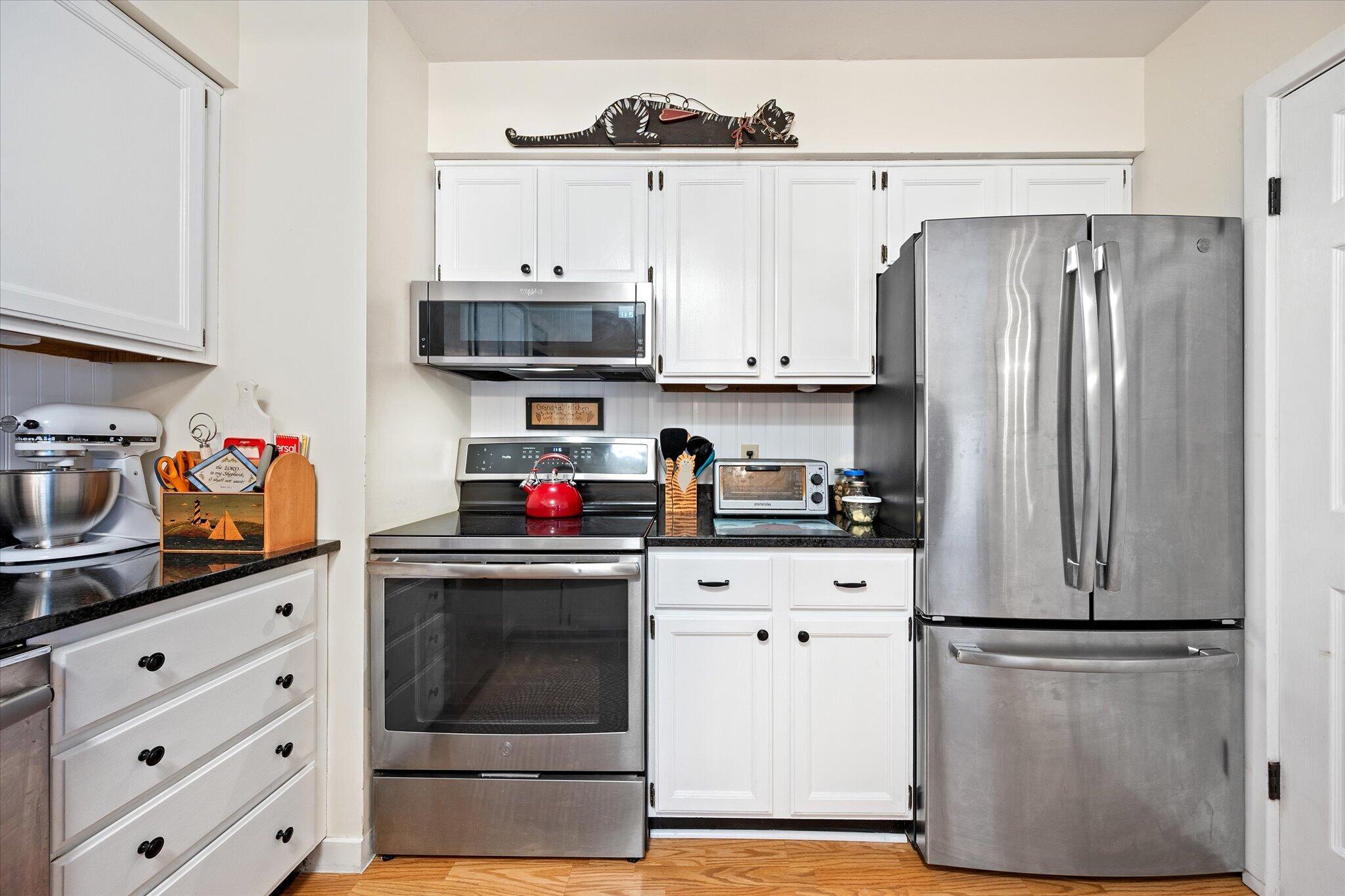 135 Mayo Road, Unit A Hampden, ME 04444 - Photo 11 of 38 135 A Mayo Rd