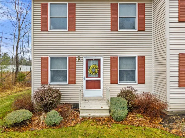 $215,000 | 135 Mayo Road, Unit A, Hampden, ME 04444