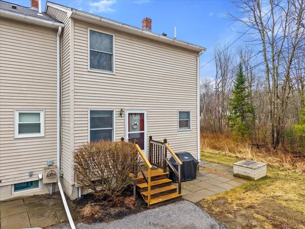 $215,000 | 135 Mayo Road, Unit A, Hampden, ME 04444