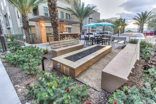 $1,075 | 630 Chandler Walk, Upland, CA 91786