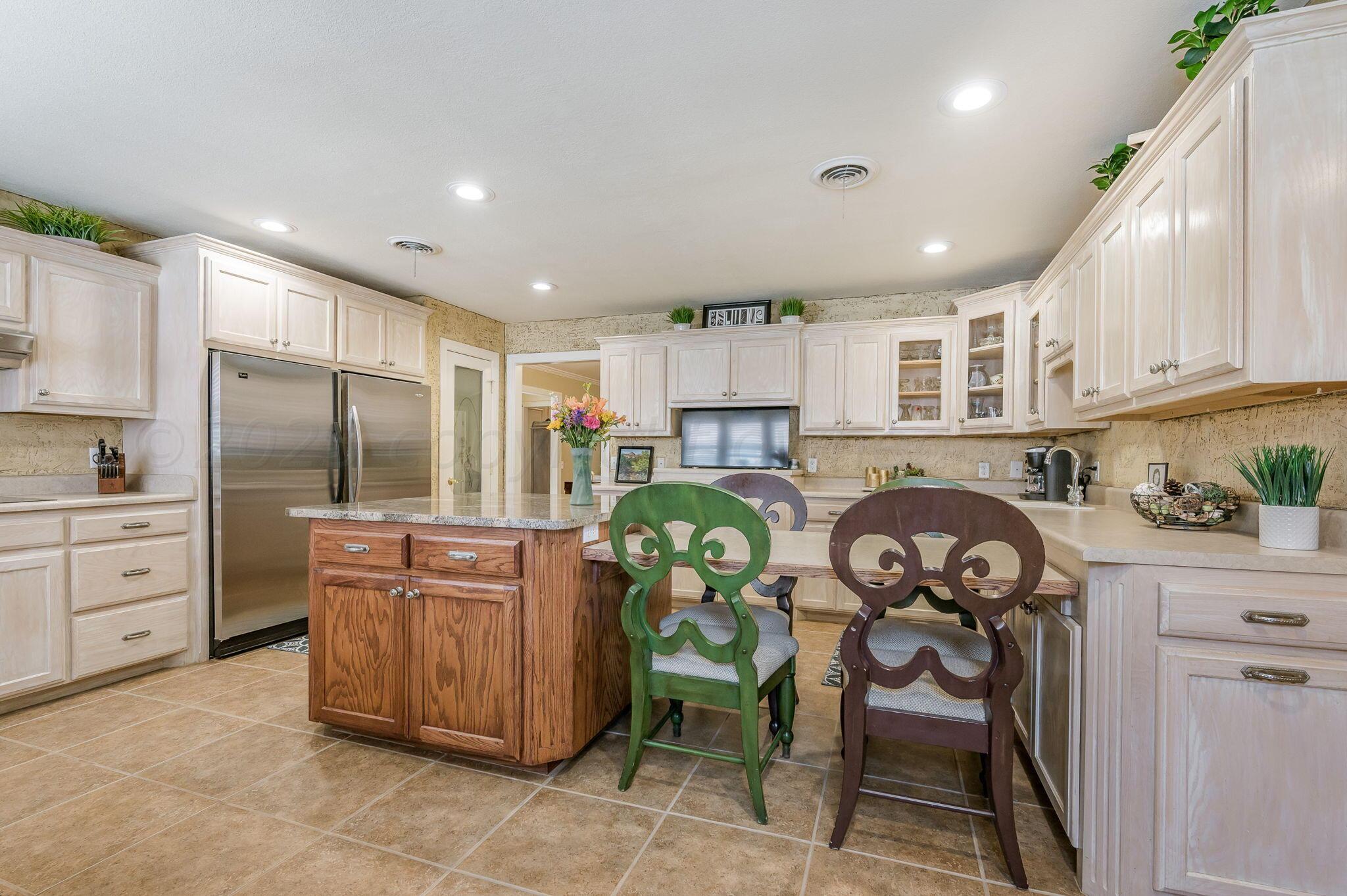 6510 Garwood Road Amarillo, TX 79109 - Photo 9 of 29 Kitchen-4