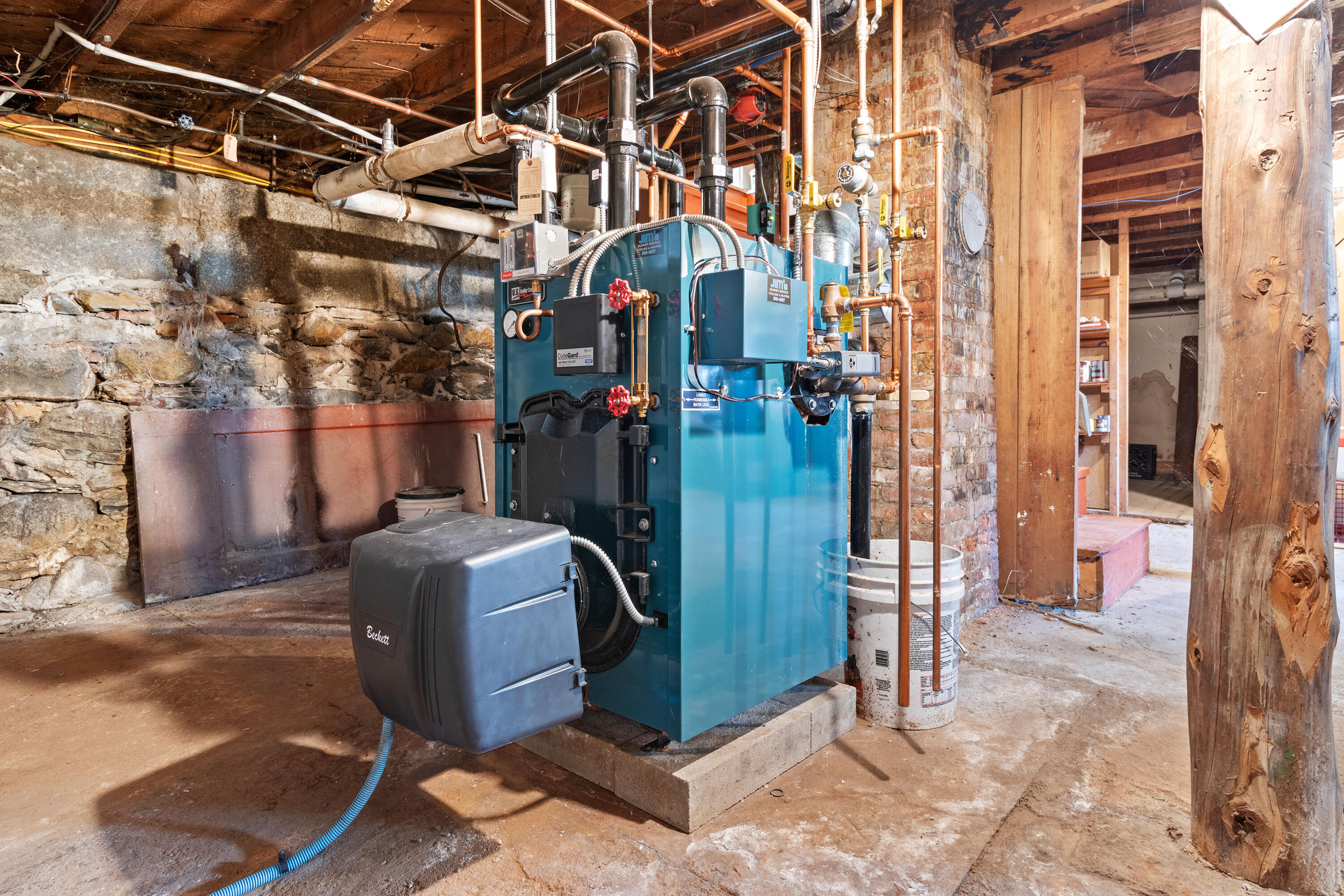 4 Leach Street Searsport, ME 04974 - Photo 69 of 71 IMG_9513