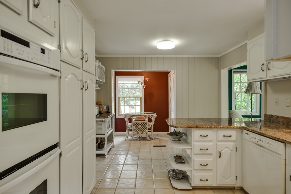 68 Harrington Road Framingham, MA 01701 - Photo 6 of 13 Gallery Image 6