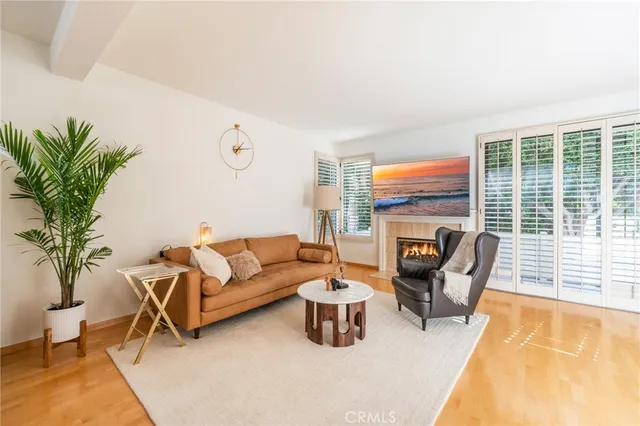 $979,900 | 2577 Plaza Del Amo, Unit 730, Torrance, CA 90503