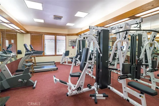 $979,900 | 2577 Plaza Del Amo, Unit 730, Torrance, CA 90503