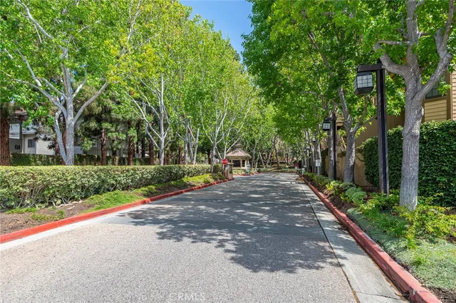 $979,900 | 2577 Plaza Del Amo, Unit 730, Torrance, CA 90503