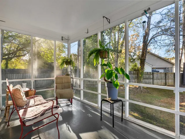 $275,000 | 105 Wedgewood Drive, Laurens, SC 29360