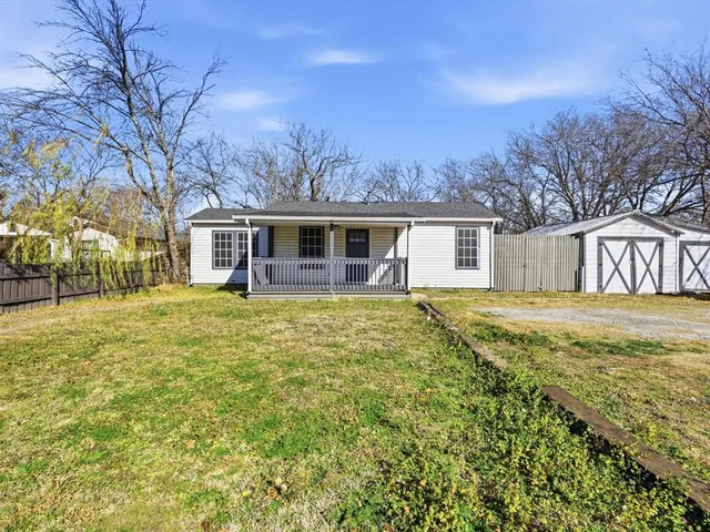 $325,000 | 701 Audra Lane, Denton, TX 76209