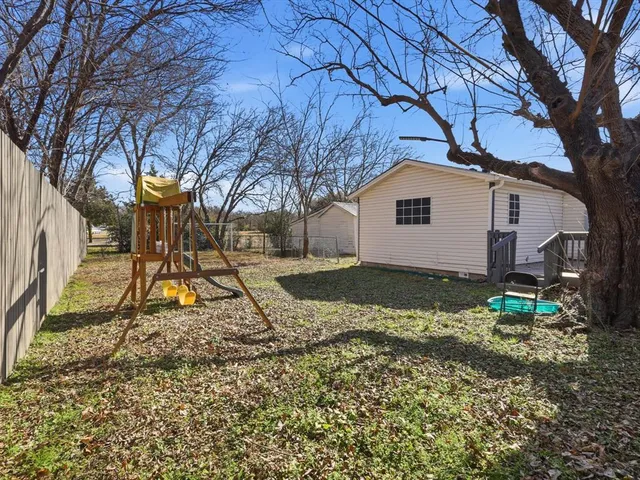 $325,000 | 701 Audra Lane, Denton, TX 76209
