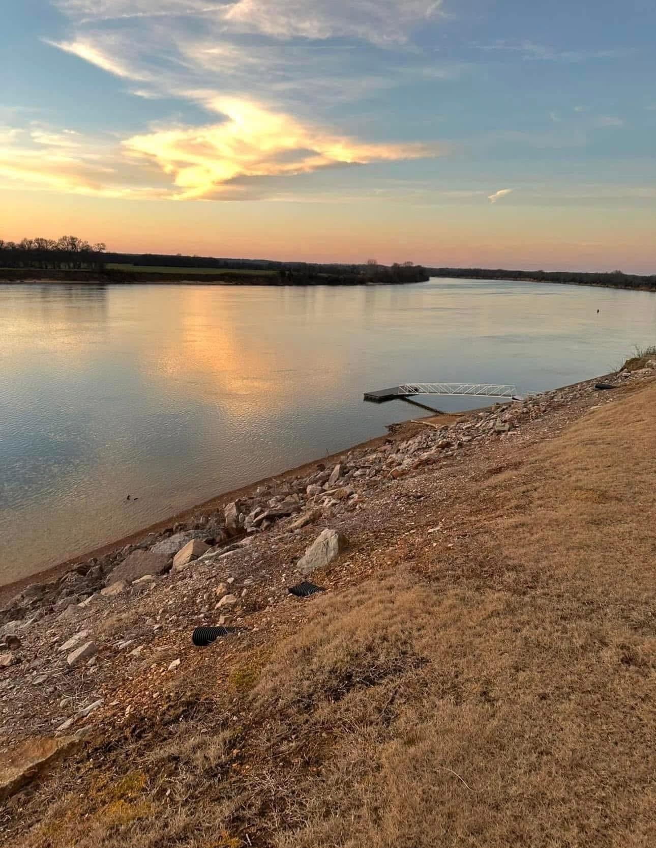 156 C Aquatic View Way Savannah, TN 38372 - Photo 19 of 23 a view of an ocean beach