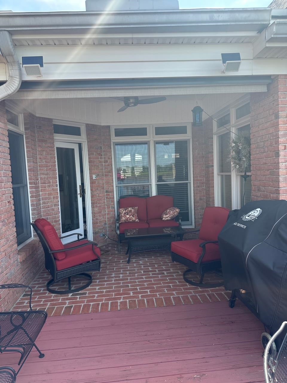 156 C Aquatic View Way Savannah, TN 38372 - Photo 8 of 23 a living room with furniture and a window