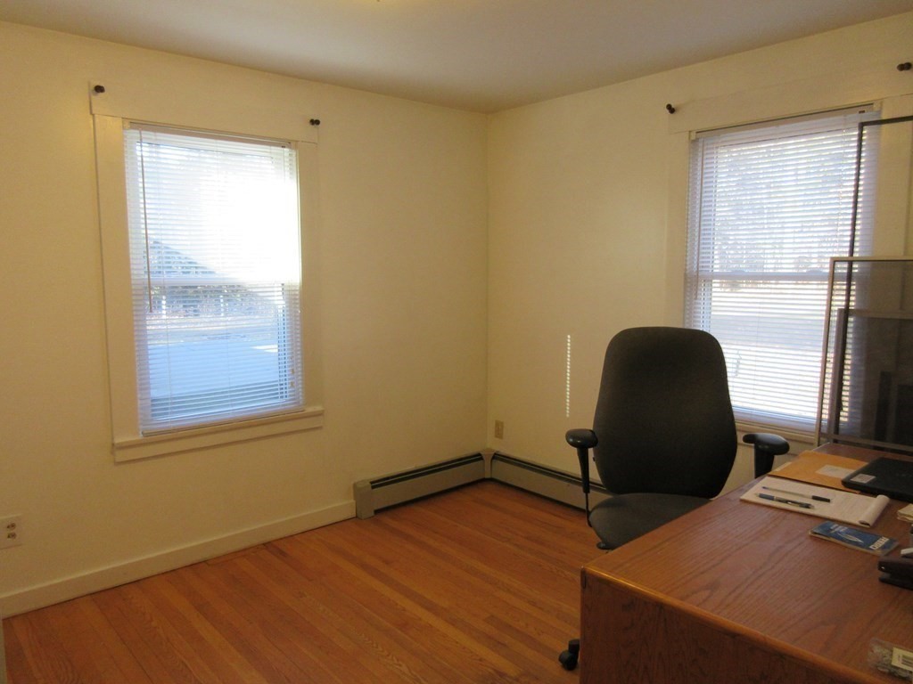 12 Oak Ridge Road Greenfield, MA 01301 - Photo 13 of 34 Gallery Image 13