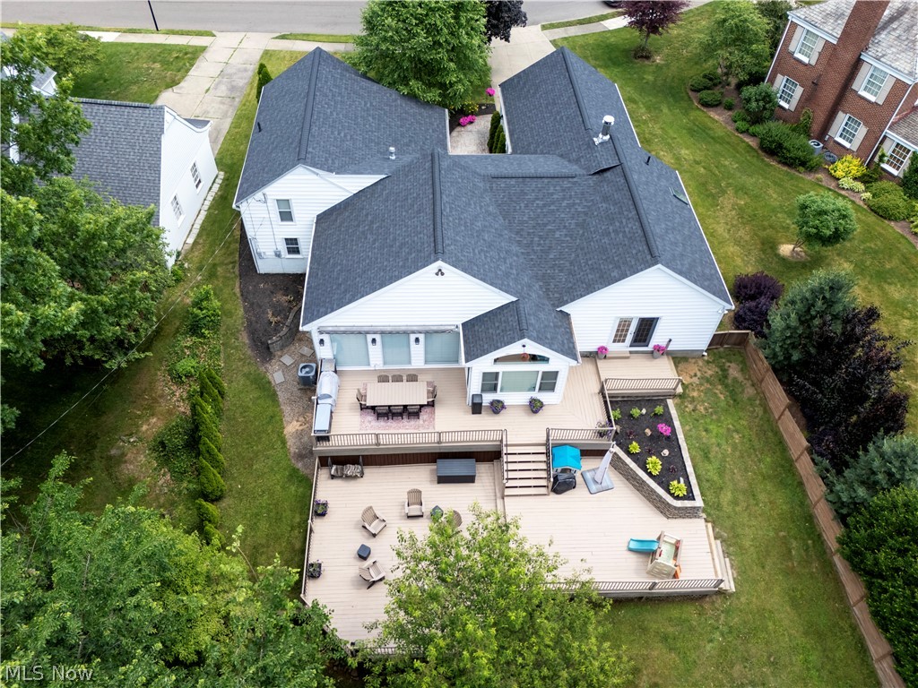 733 Phillips Road Northeast Massillon, OH 44646 - Photo 2 of 46