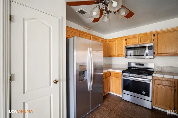 $428,000 | Undisclosed Address, Bakersfield, CA 93312