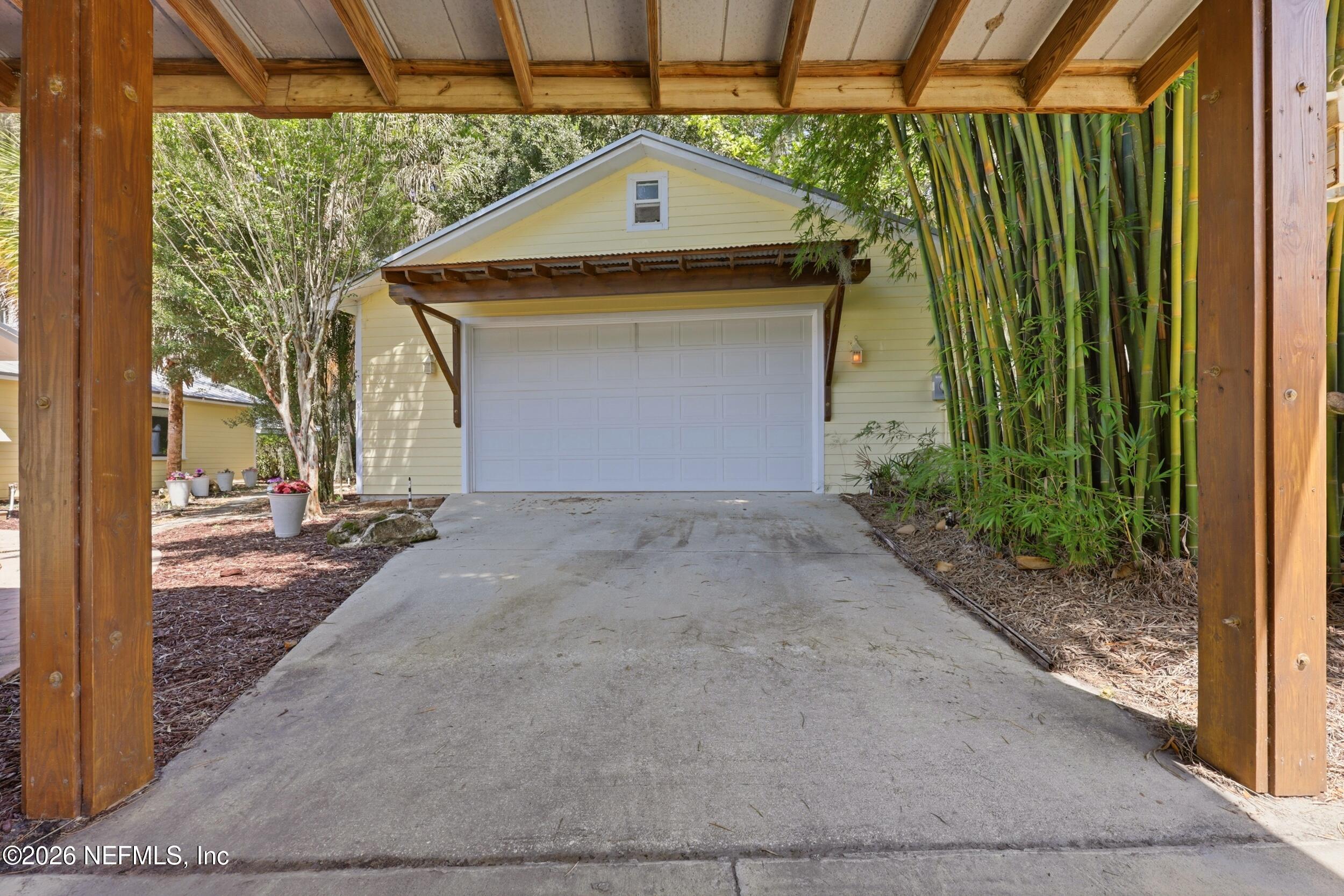 7932 Breezy Point Road West Melrose, FL 32666 - Photo 72 of 84 Front Exterior