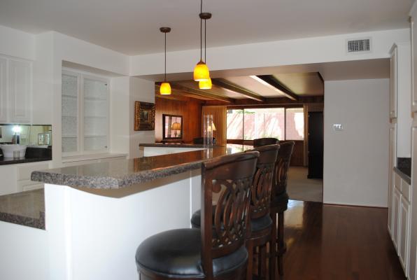 2302 East Rancho Drive Phoenix, AZ 85016 - Photo 9 of 34 Another View towards Family Room