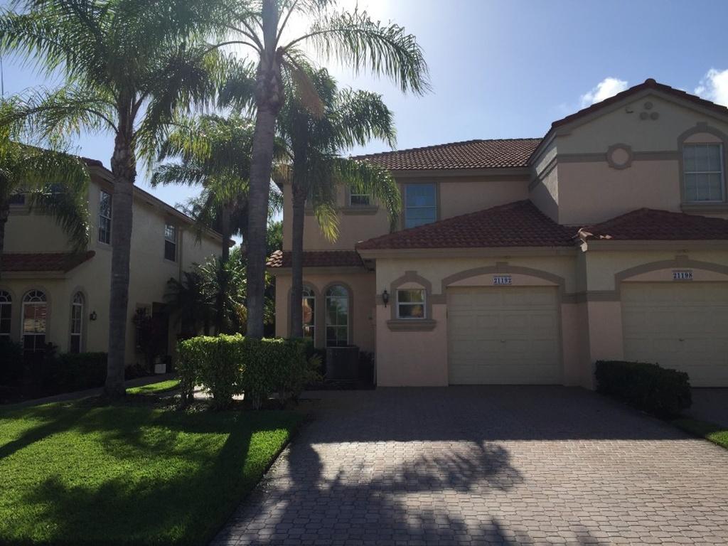 21192 Vía Eden Boca Raton, FL 33433 - Photo 2 of 36 front