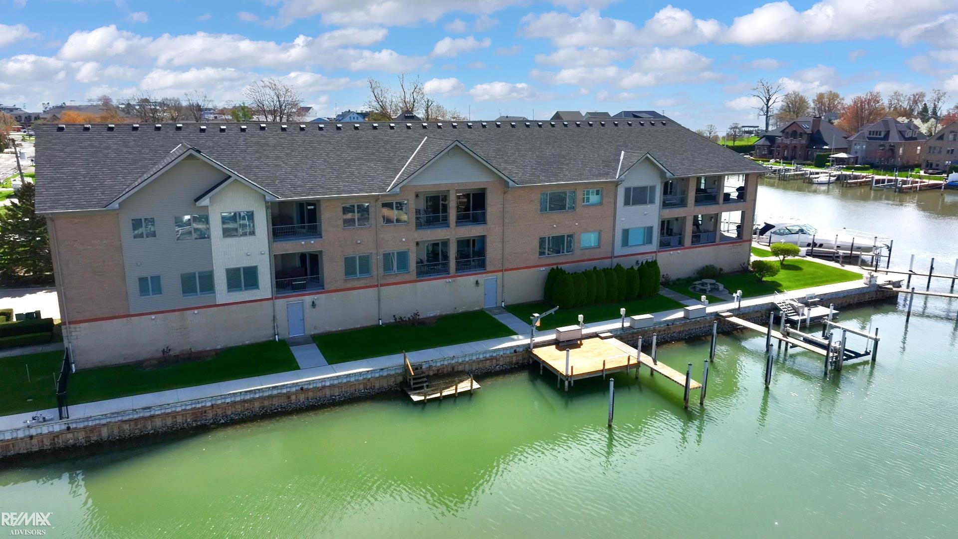 32172 North River Road, Unit 17 Harrison Township, MI 48045 - Photo 2 of 74